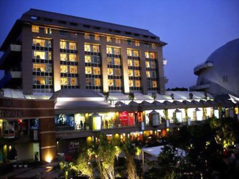 Hotel Svelte Delhi, A Member Of Radisson Individuals Nowe Delhi Zewnętrze zdjęcie